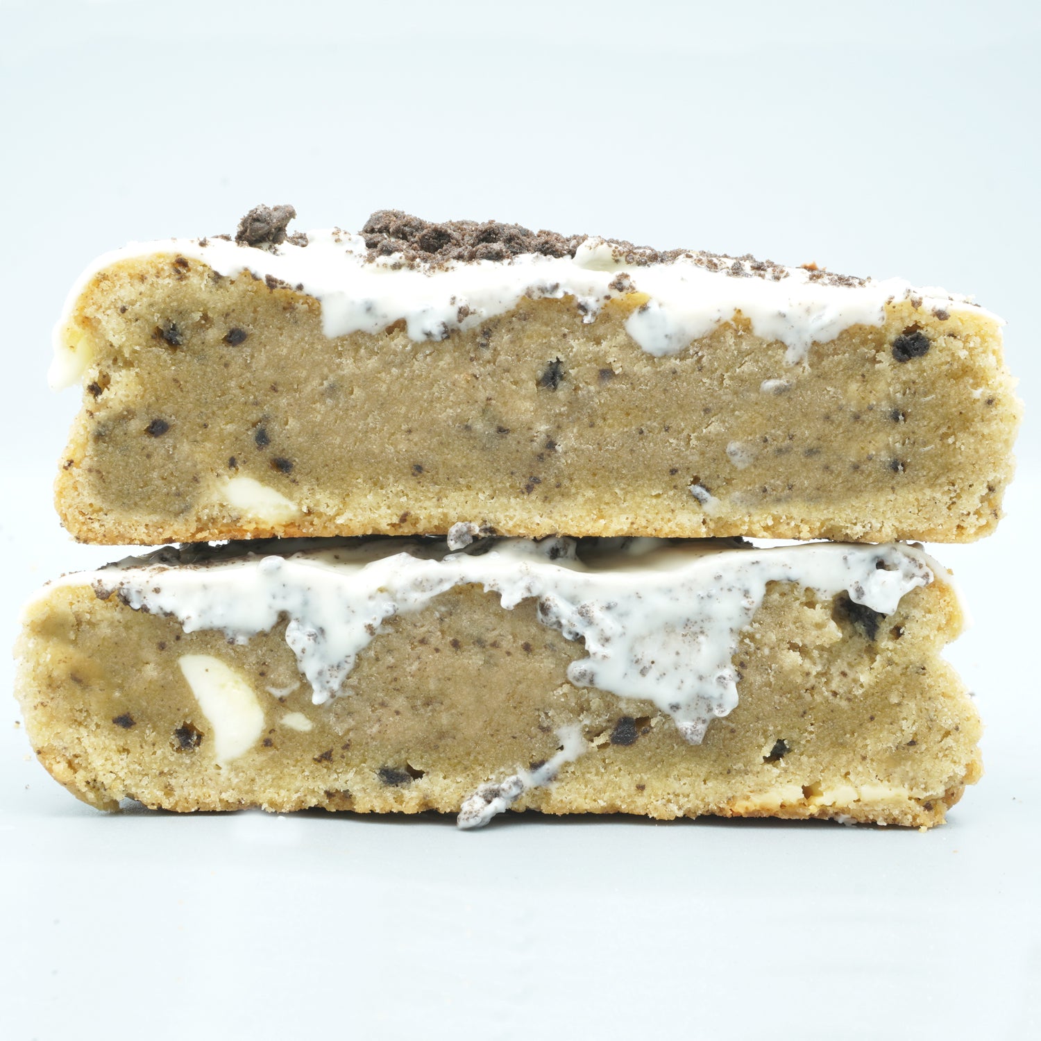 Cookies & Cream Choc Top Cookie – Classic Choc Bliss